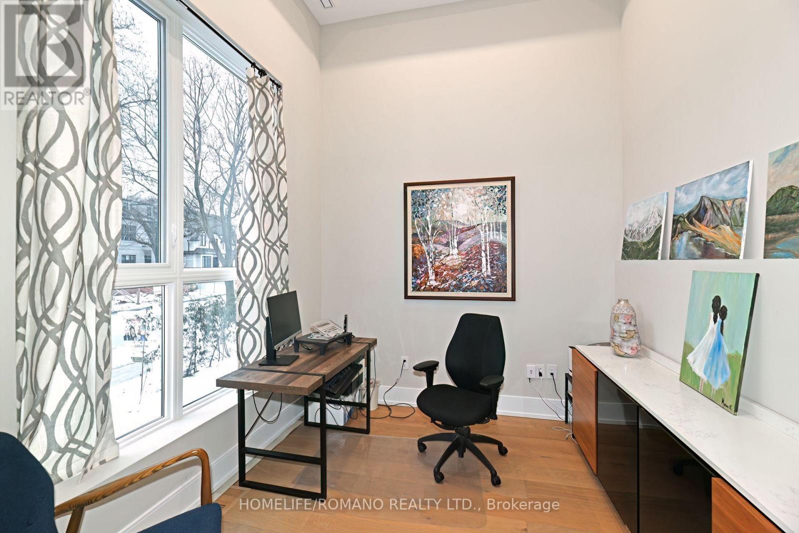 Property at 19 KING HIGH AVENUE image 4