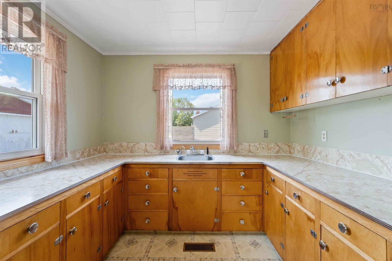 142 Old Halifax Road W, Three Mile Plains, Nova Scotia  B0N 2T0 - Photo 5 - 202520546