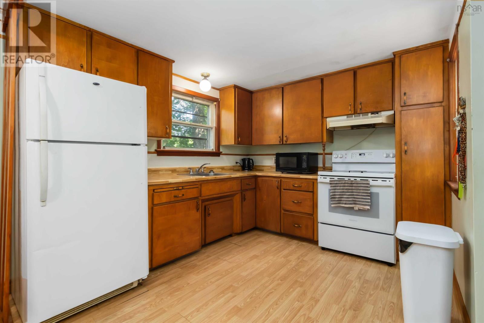 182 Caledonia Road, Dartmouth, Nova Scotia  B2X 1L4 - Photo 18 - 202520544