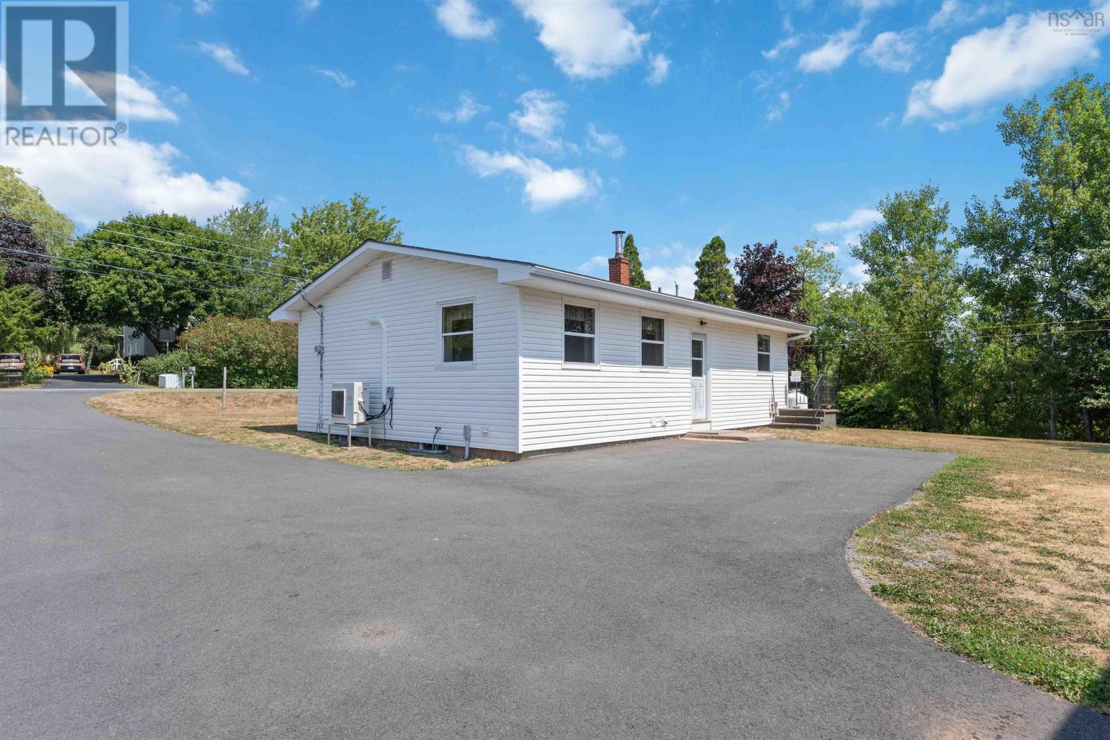 142 Old Halifax Road W, Three Mile Plains, Nova Scotia  B0N 2T0 - Photo 20 - 202520546