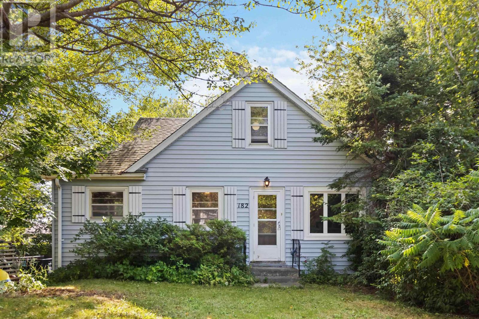 182 Caledonia Road, Dartmouth, Nova Scotia  B2X 1L4 - Photo 1 - 202520544