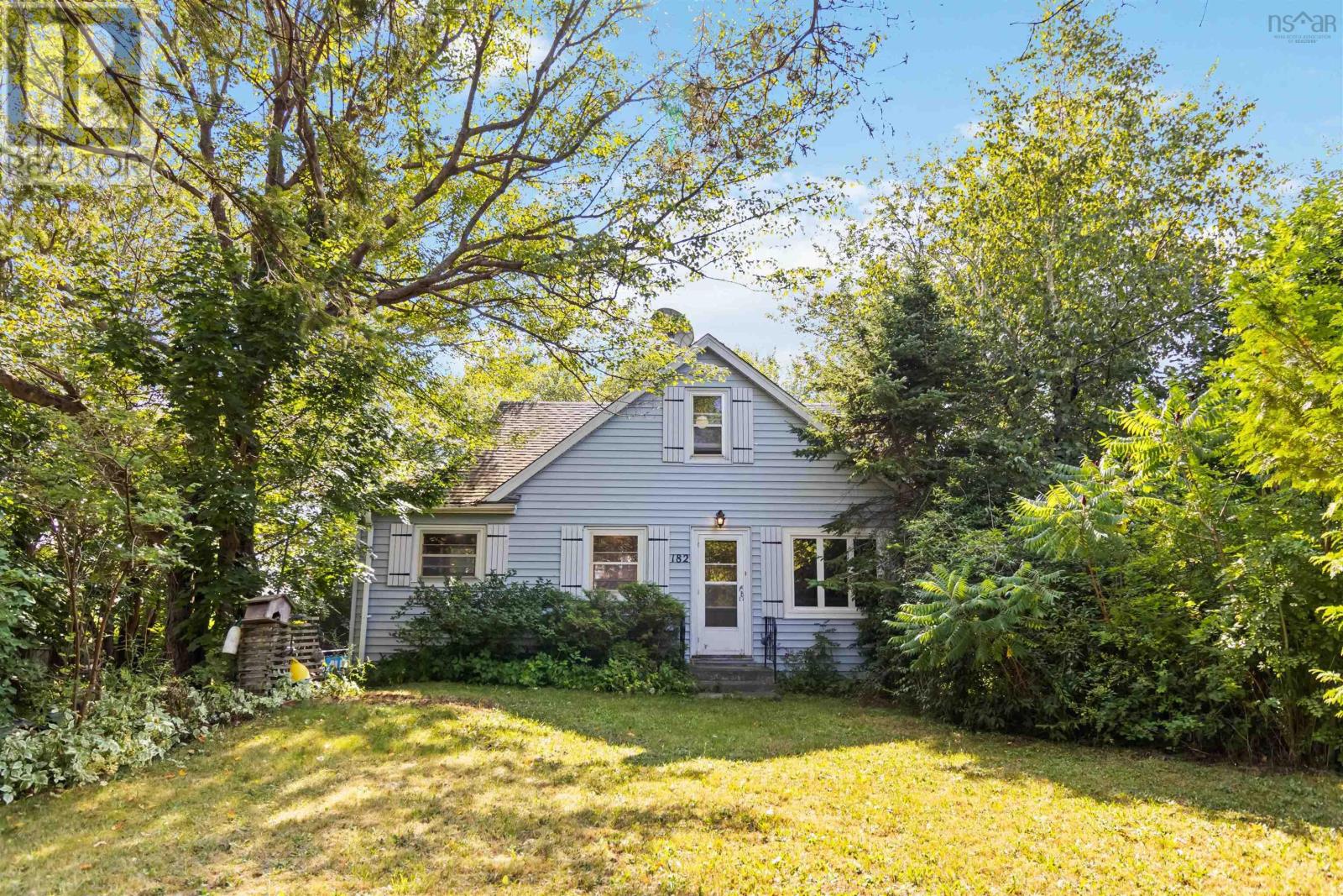 182 Caledonia Road, Dartmouth, Nova Scotia  B2X 1L4 - Photo 3 - 202520544