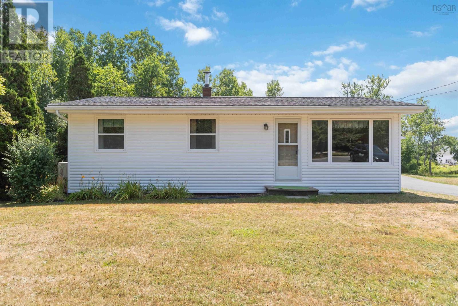142 Old Halifax Road W, Three Mile Plains, Nova Scotia  B0N 2T0 - Photo 4 - 202520546
