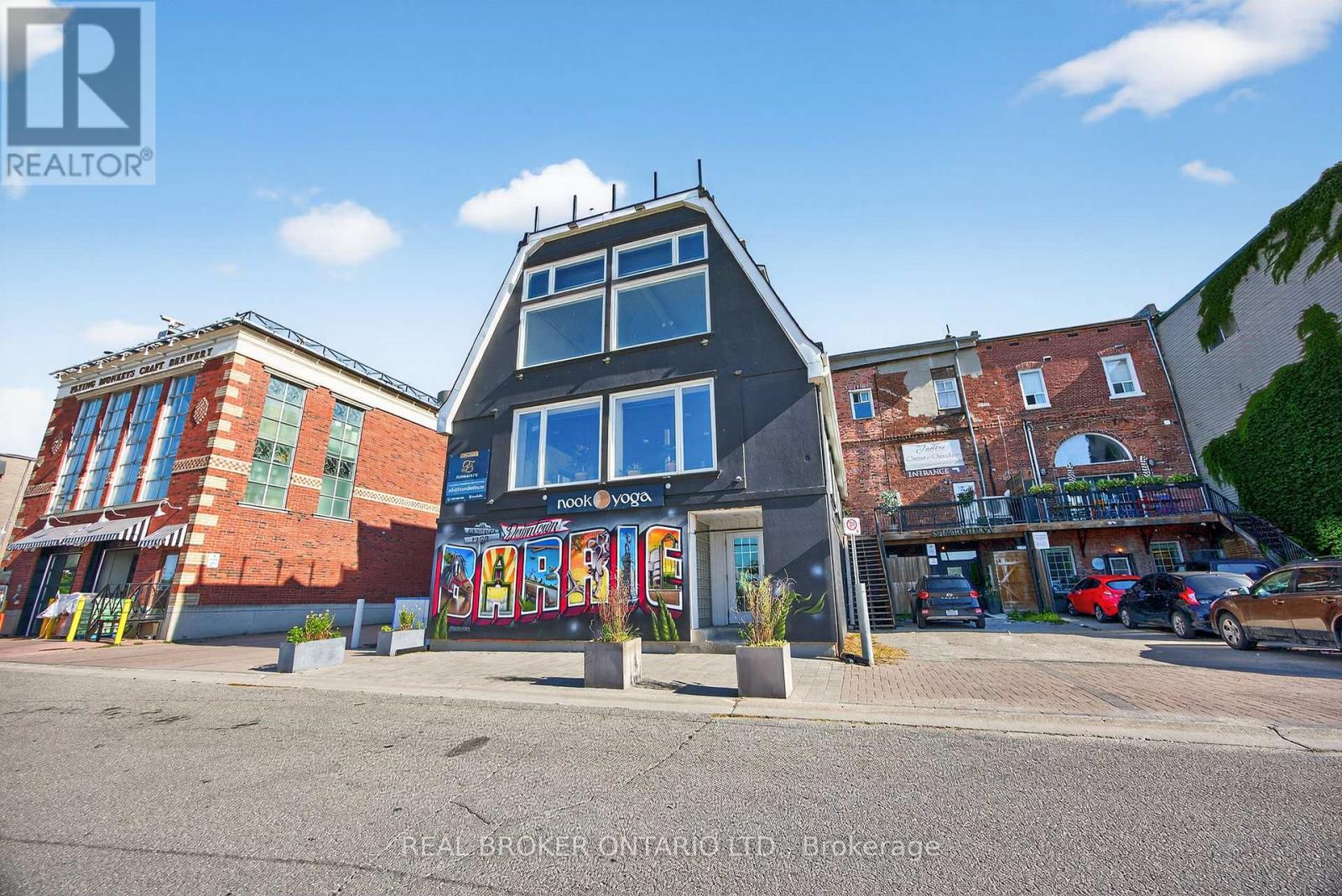 119 DUNLOP STREET E, Barrie, Ontario