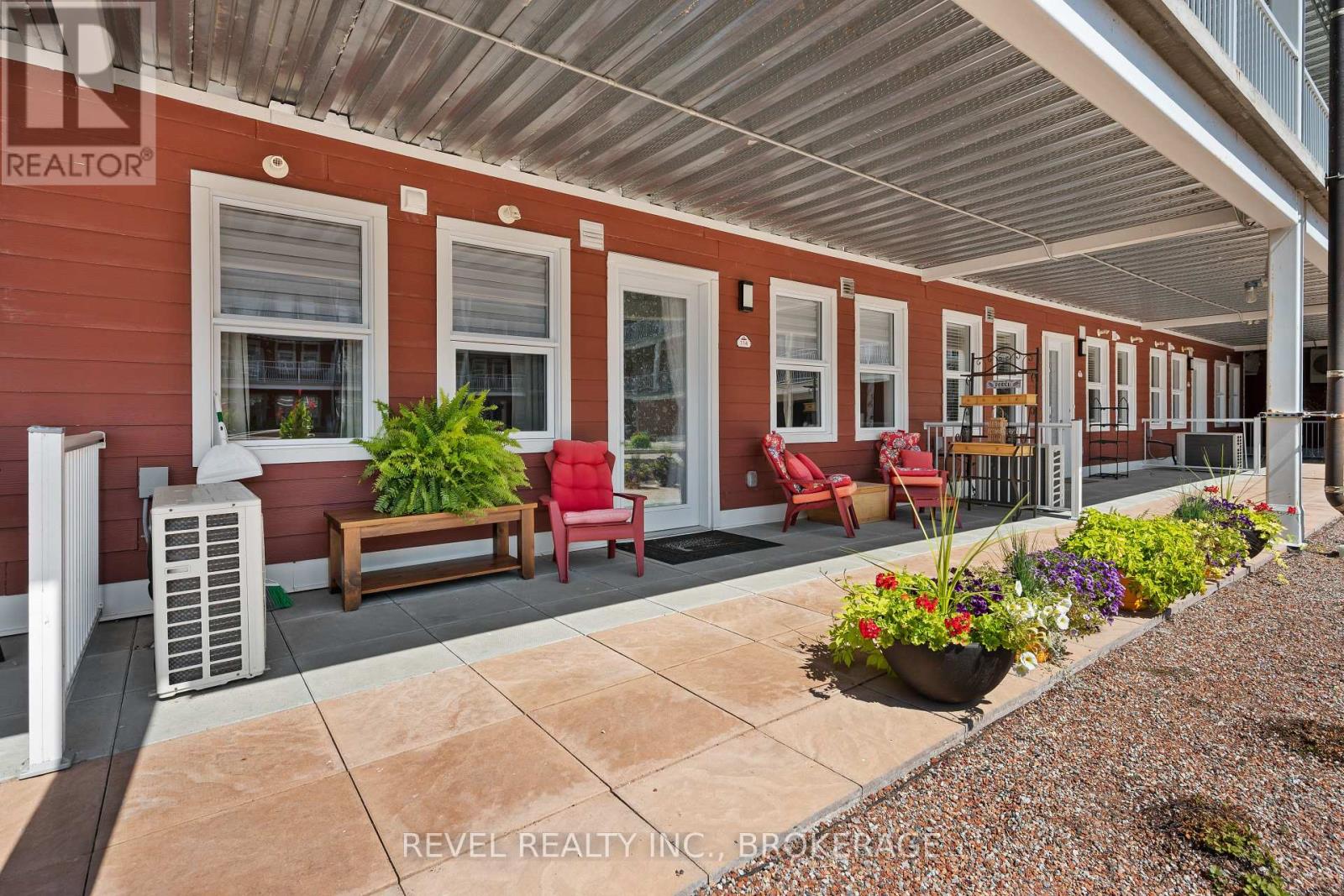 14 - 130 Water Street E, Gananoque, Ontario  K7G 0A8 - Photo 5 - X12343947