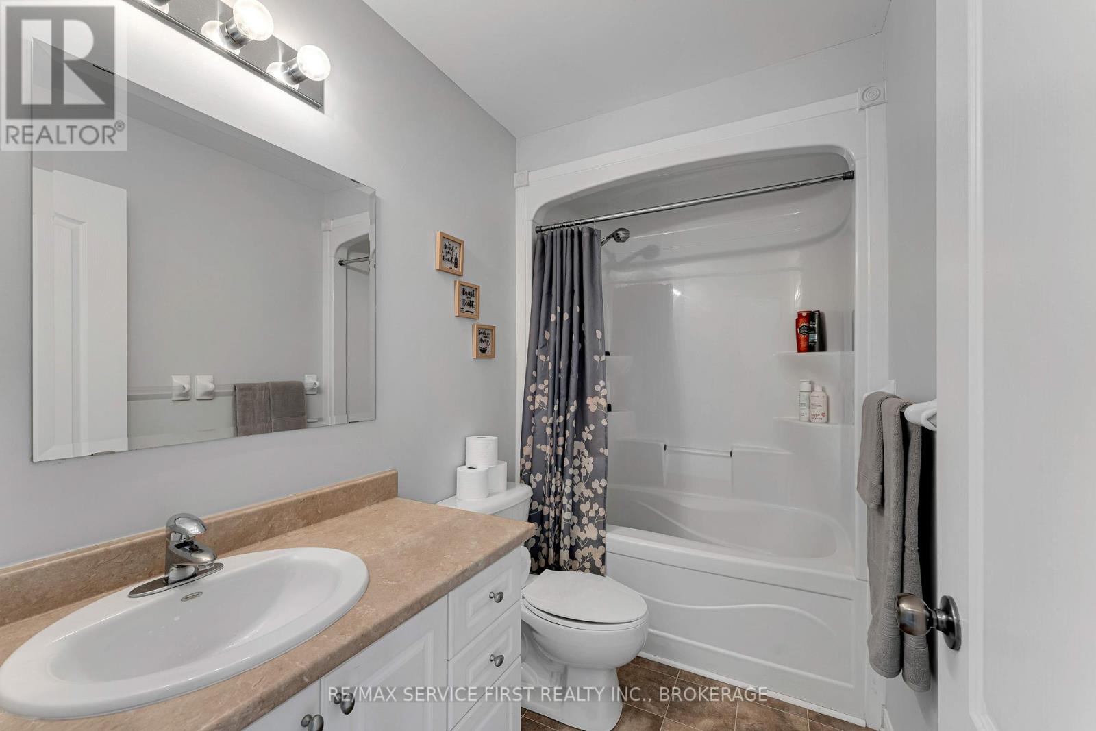 1214 Amanda Court, Kingston, Ontario  K7P 0C3 - Photo 19 - X12343979