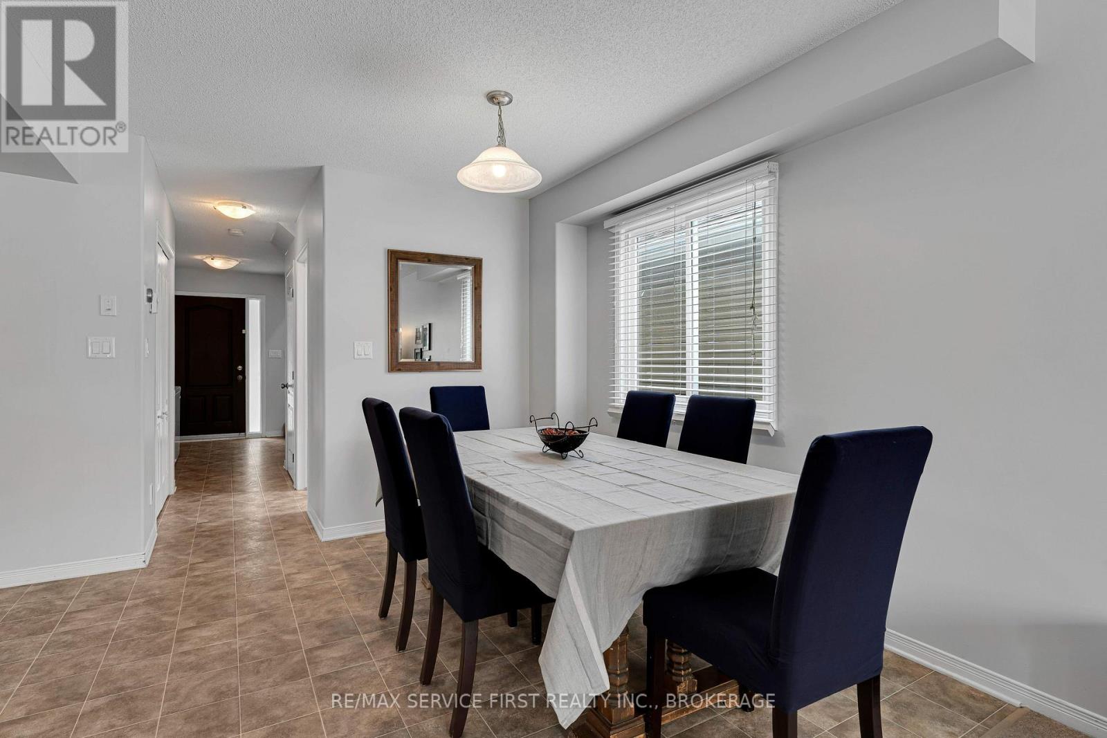 1214 Amanda Court, Kingston, Ontario  K7P 0C3 - Photo 6 - X12343979