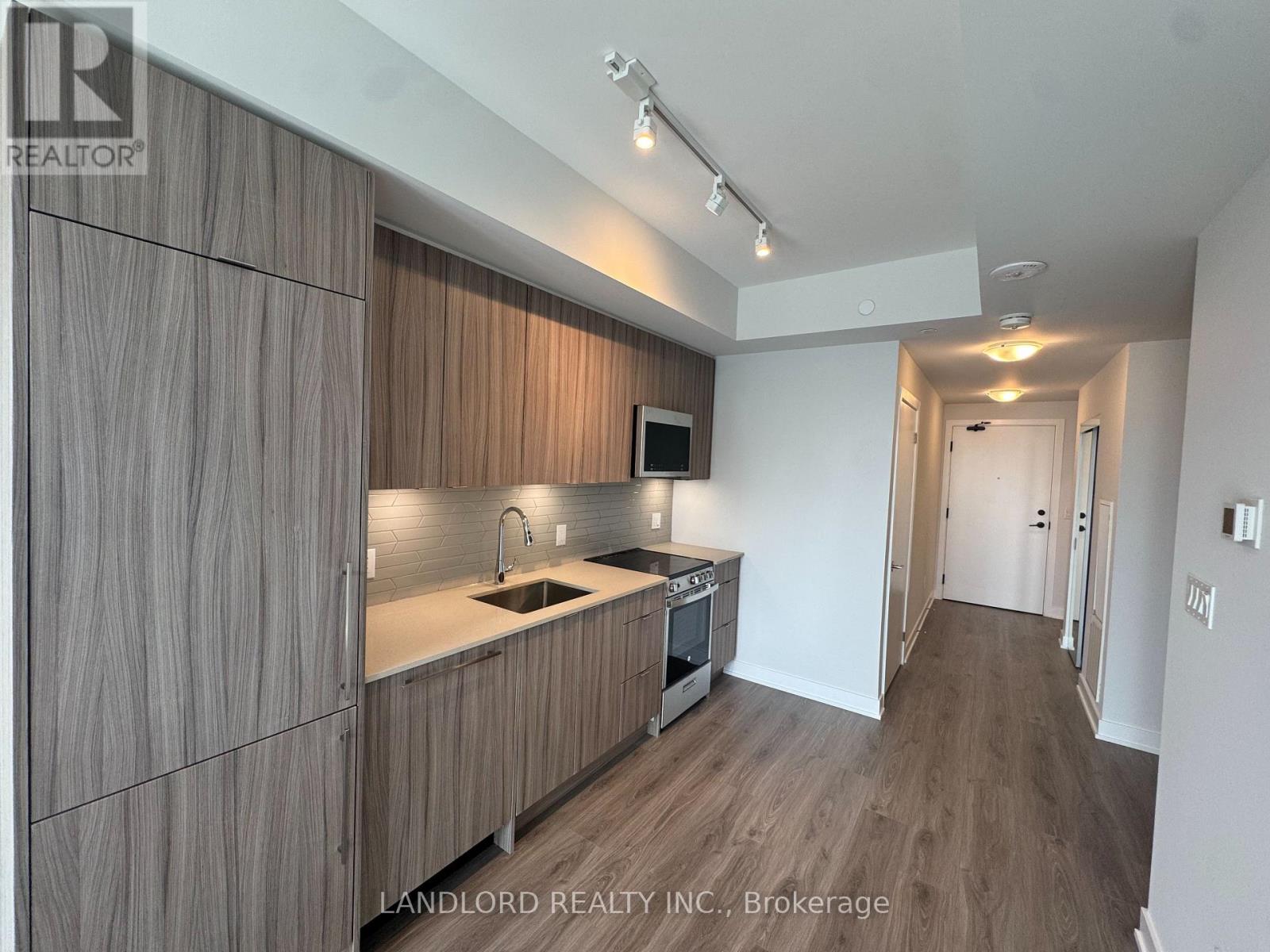 3308 - 4130 Parkside Village Drive, Mississauga, Ontario  L5B 3M8 - Photo 4 - W12343763