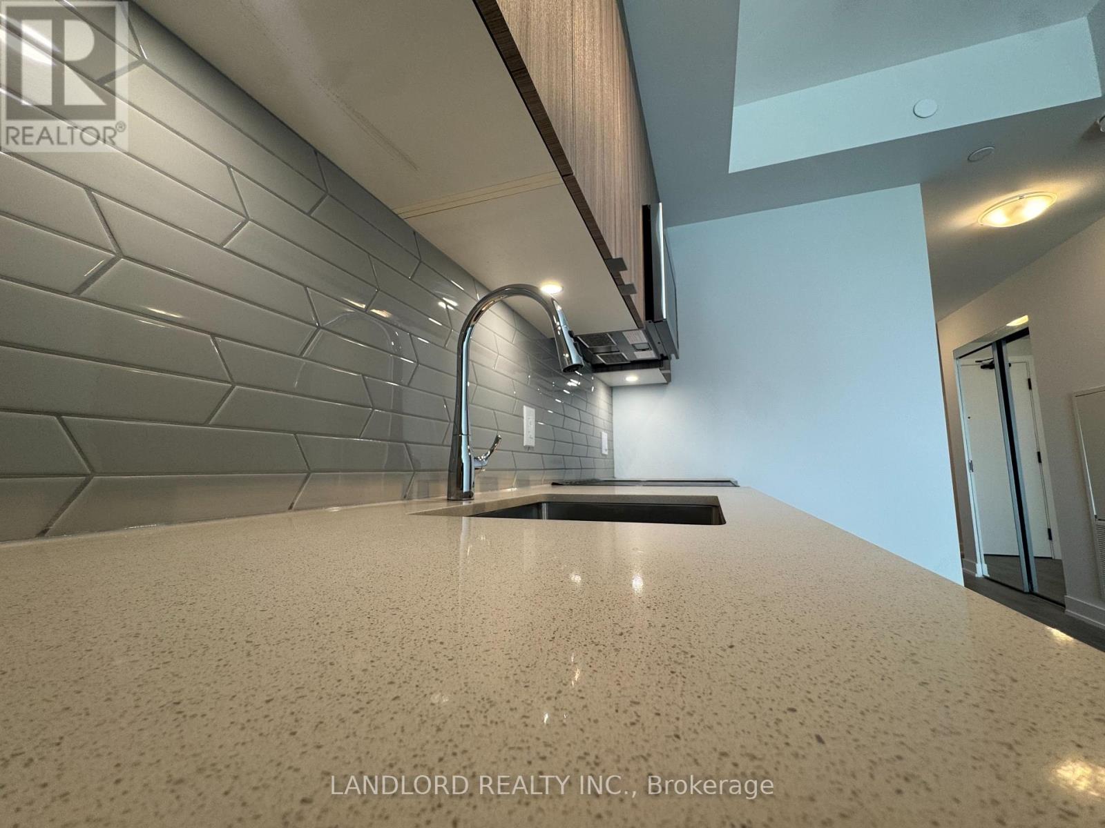3308 - 4130 Parkside Village Drive, Mississauga, Ontario  L5B 3M8 - Photo 7 - W12343763