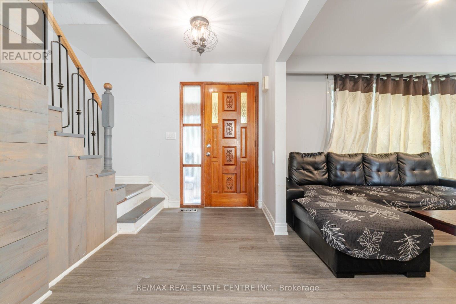 12386 Creditview Road, Caledon, Ontario  L7C 1X9 - Photo 9 - W12343781
