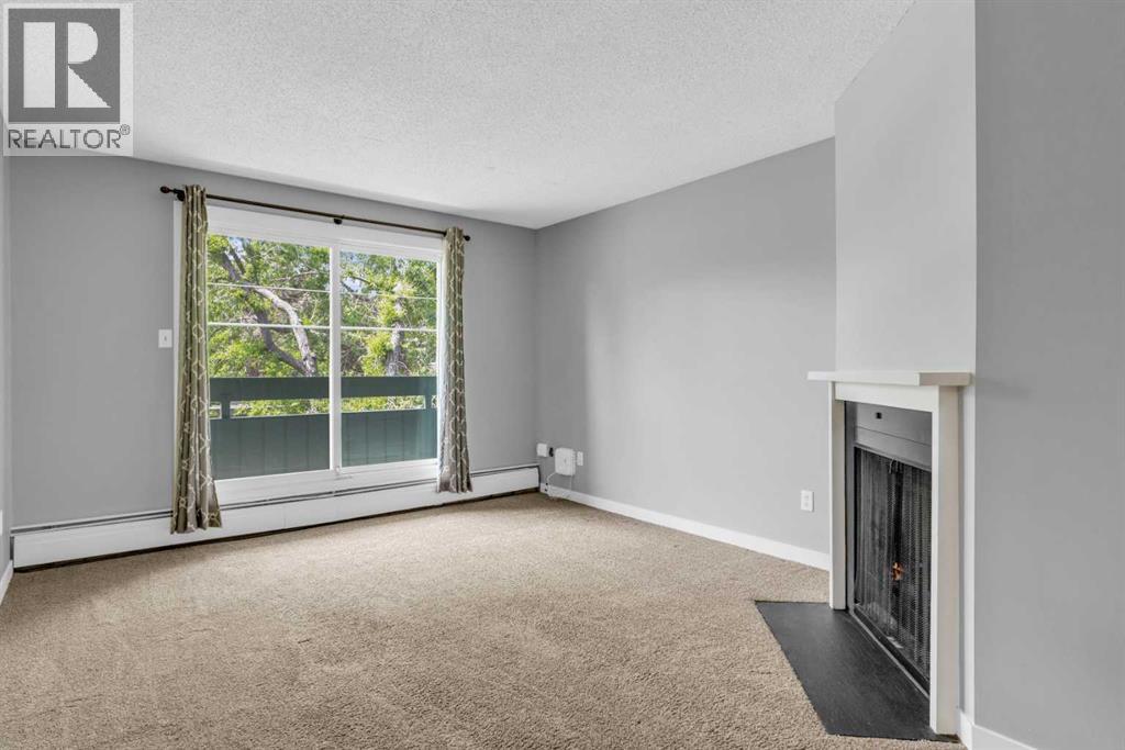 Property at 9203, 315 Southampton Drive SW image 2