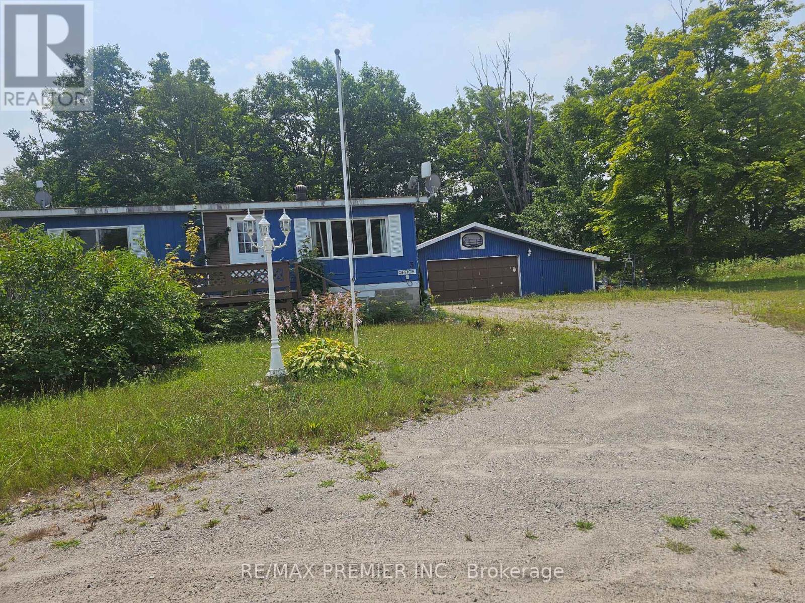 45 Tower Road, Georgian Bay (Freeman), Ontario  P0C 1H0 - Photo 2 - X12343858