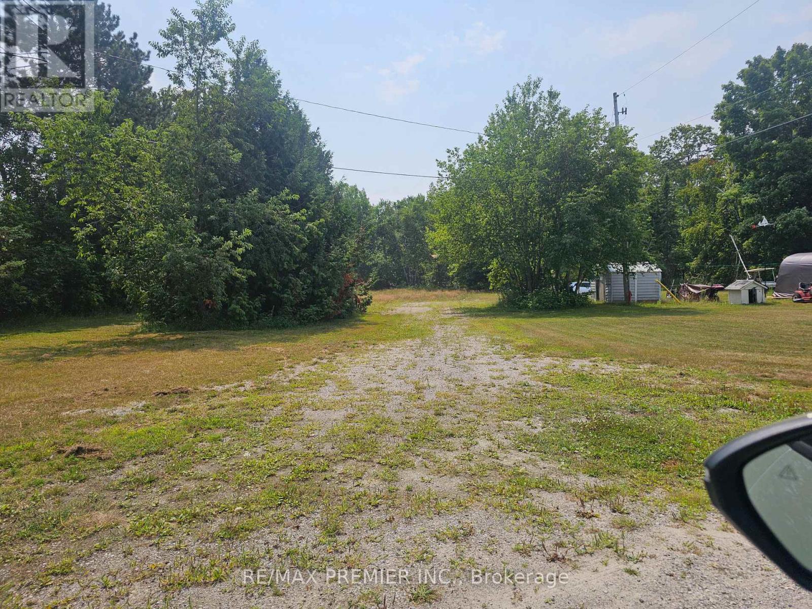 45 Tower Road, Georgian Bay (Freeman), Ontario  P0C 1H0 - Photo 3 - X12343858