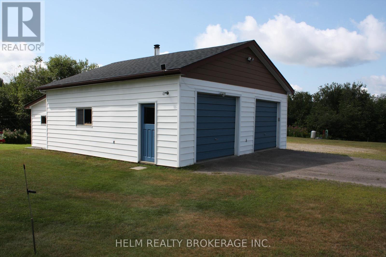 104 Church Street, Bonfield, Ontario  P0H 1E0 - Photo 18 - X12343867