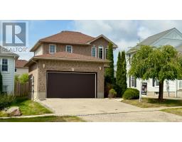 19 WINDFLOWER DRIVE, Kitchener, Ontario