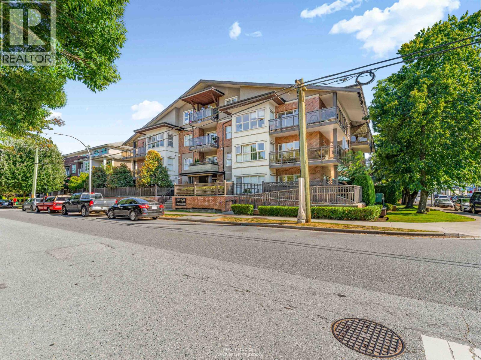 208 1988 Suffolk Avenue, Port Coquitlam, British Columbia  V3B 1H2 - Photo 2 - R3036945