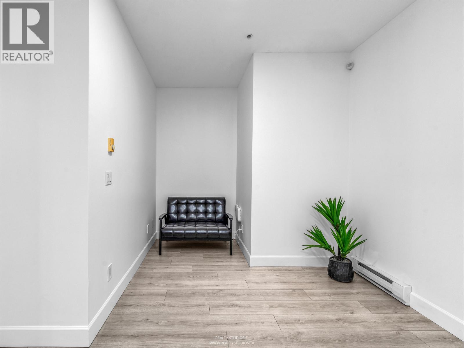 208 1988 Suffolk Avenue, Port Coquitlam, British Columbia  V3B 1H2 - Photo 5 - R3036945