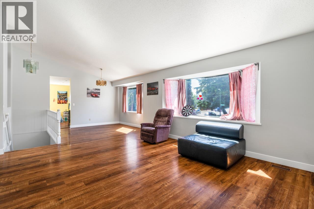 1281 Sherman Street, Coquitlam, British Columbia  V3B 4T1 - Photo 6 - R3036590