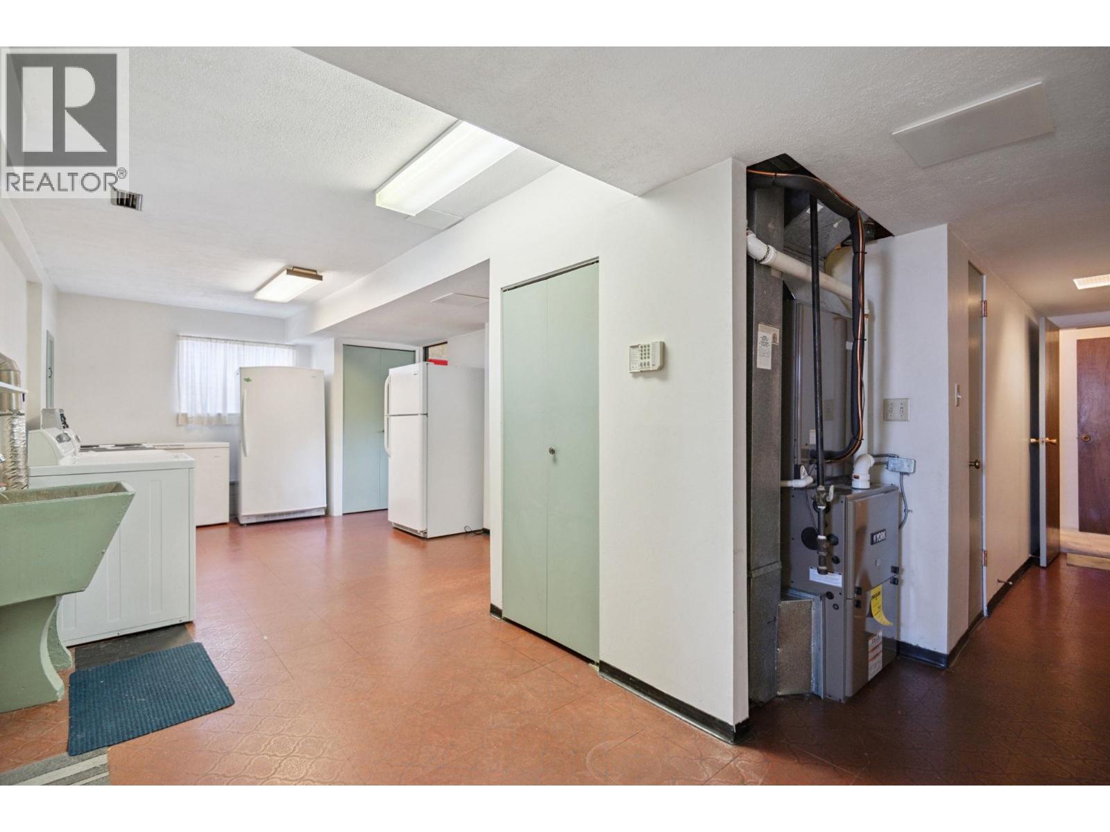 3849 Windermere Street, Vancouver, British Columbia  V5R 2G4 - Photo 26 - R3037083