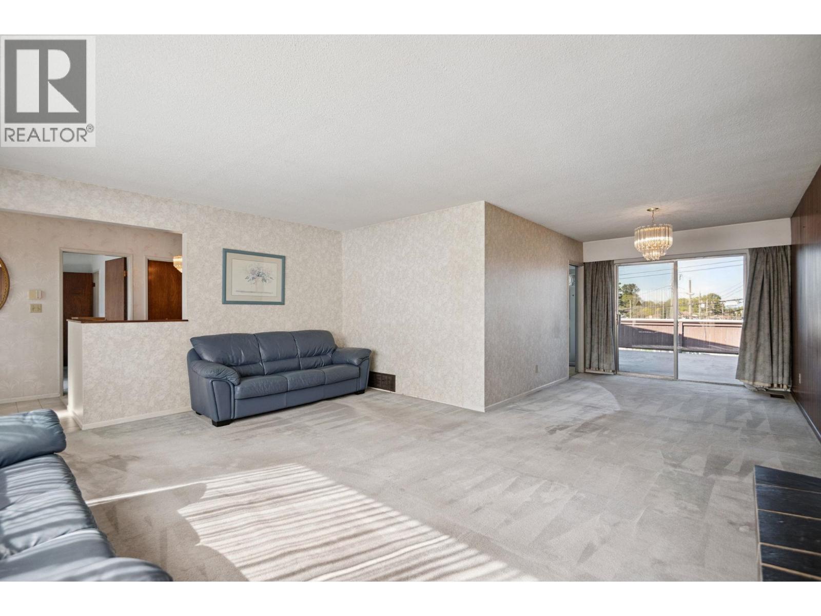 3849 Windermere Street, Vancouver, British Columbia  V5R 2G4 - Photo 4 - R3037083