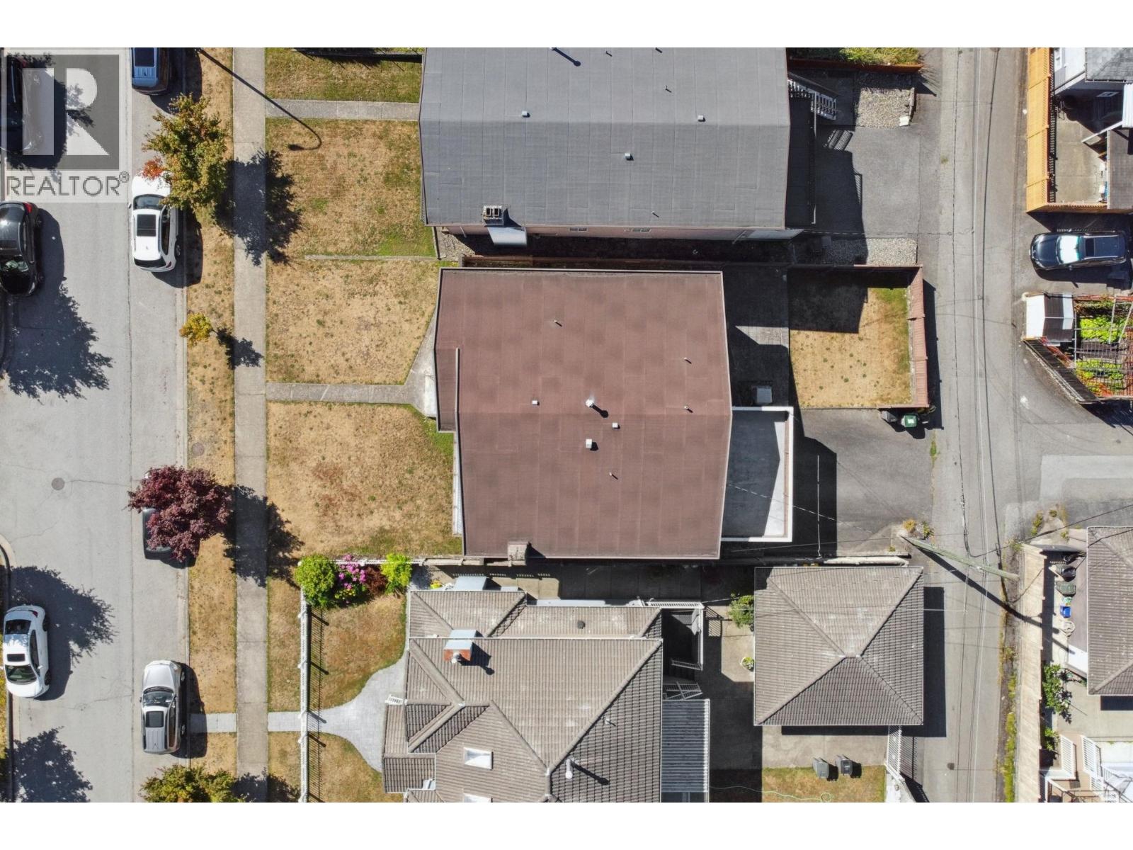 3849 Windermere Street, Vancouver, British Columbia  V5R 2G4 - Photo 32 - R3037083