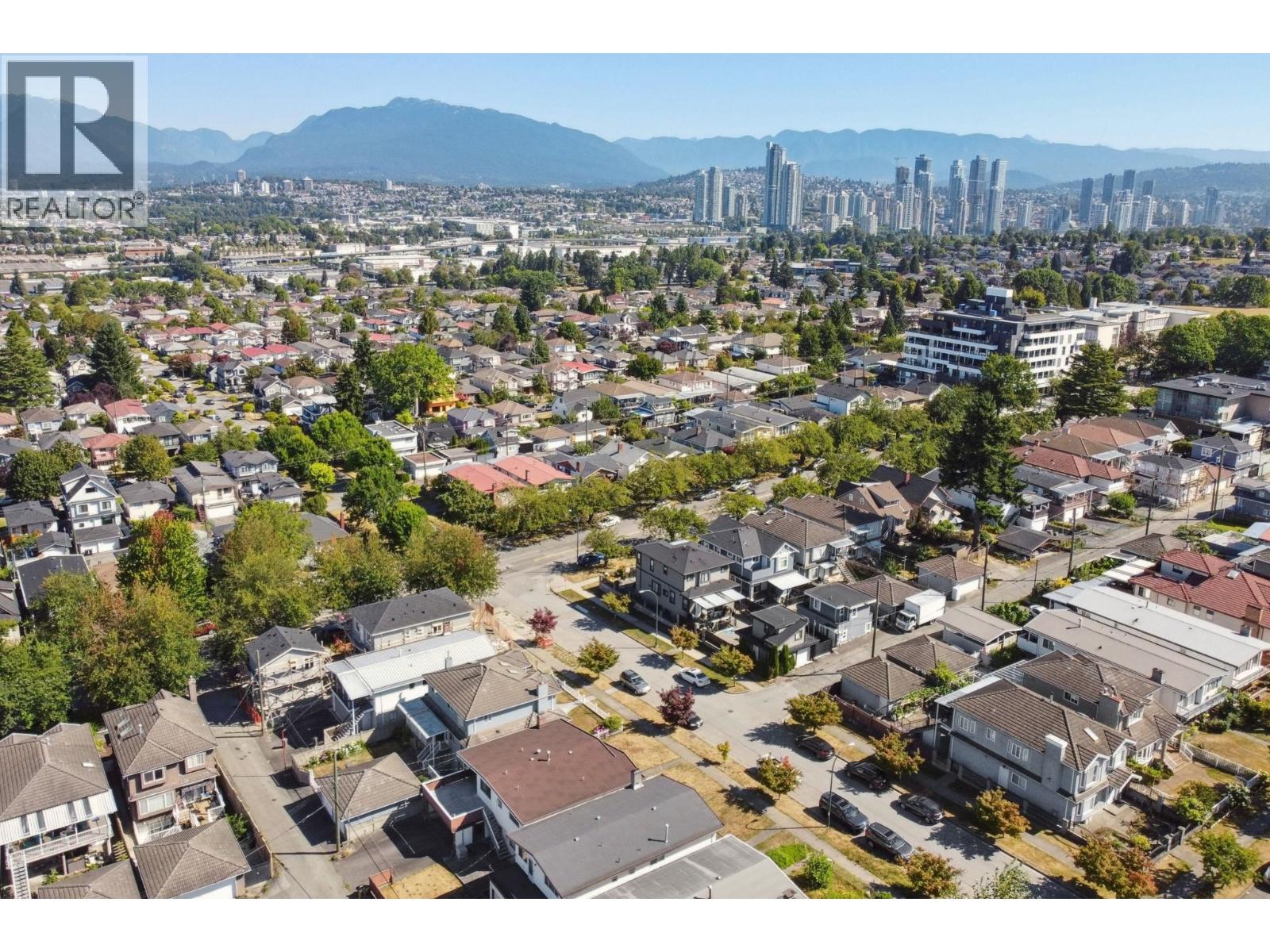 3849 Windermere Street, Vancouver, British Columbia  V5R 2G4 - Photo 38 - R3037083
