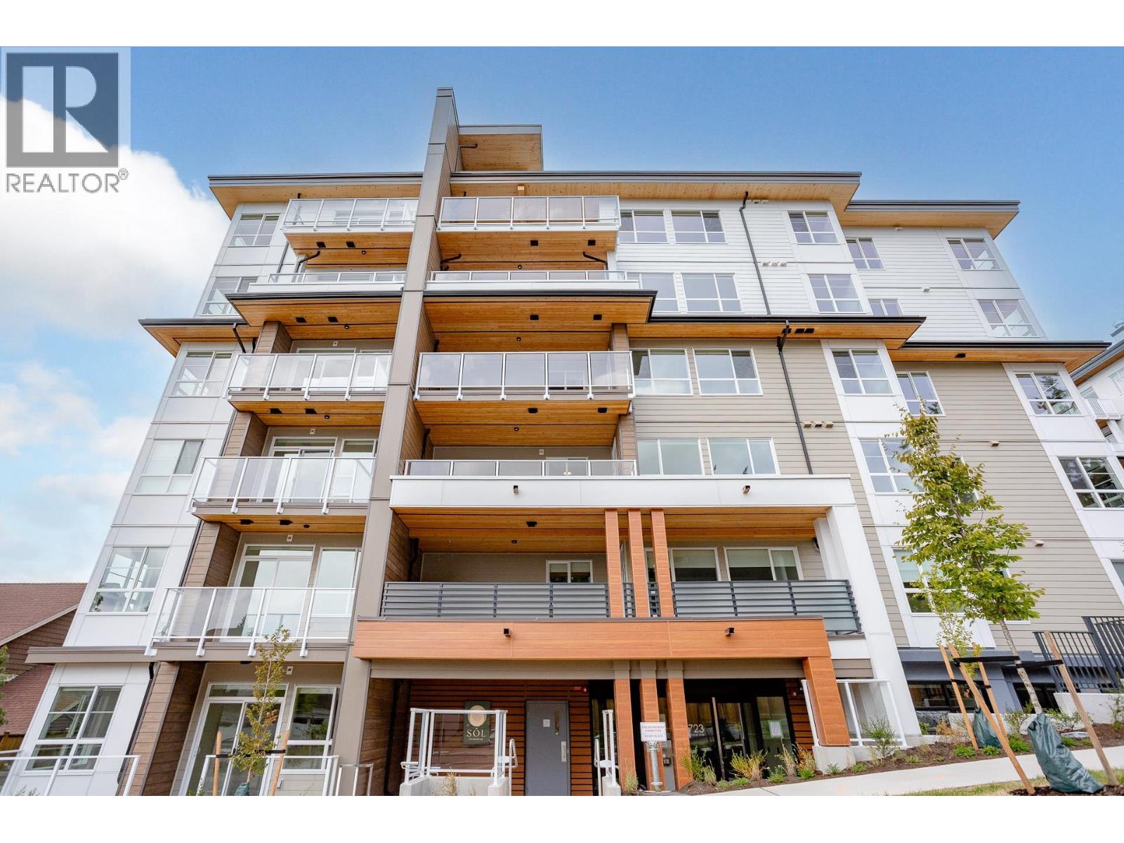 510 723 Grover Avenue, Coquitlam, British Columbia  V3J 0L9 - Photo 2 - R3037095