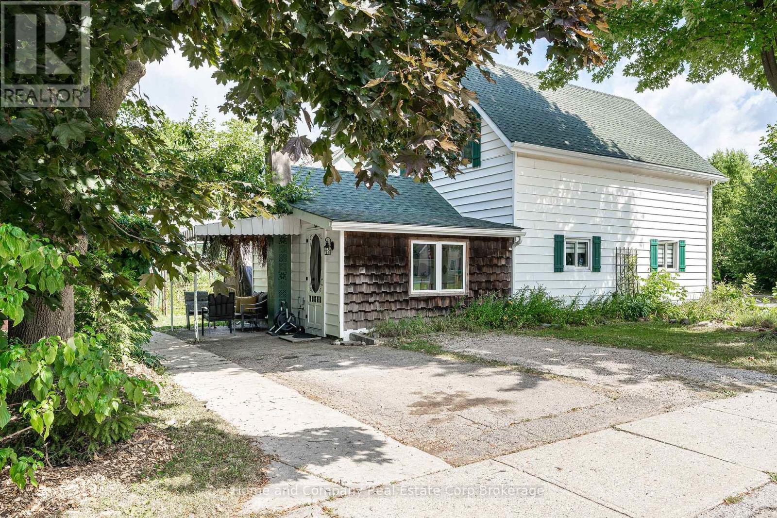 61 Blake Street, Stratford, Ontario  N5A 2C4 - Photo 44 - X12343929