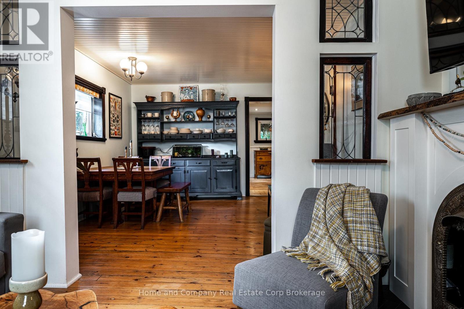 61 Blake Street, Stratford, Ontario  N5A 2C4 - Photo 9 - X12343929