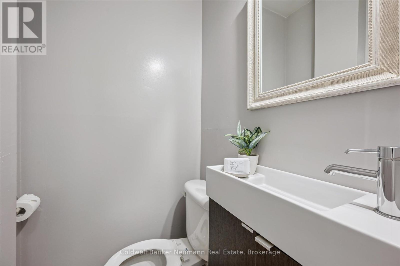 102 Asmus Street, Wilmot, Ontario  N3A 1A9 - Photo 32 - X12344018