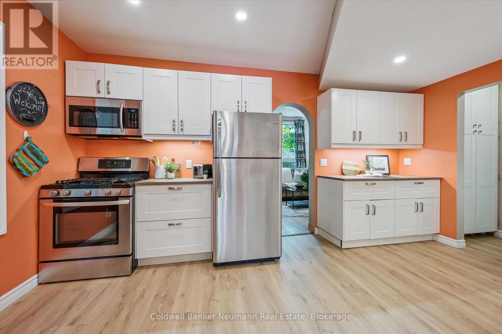 102 Asmus Street, Wilmot, Ontario  N3A 1A9 - Photo 7 - X12344018