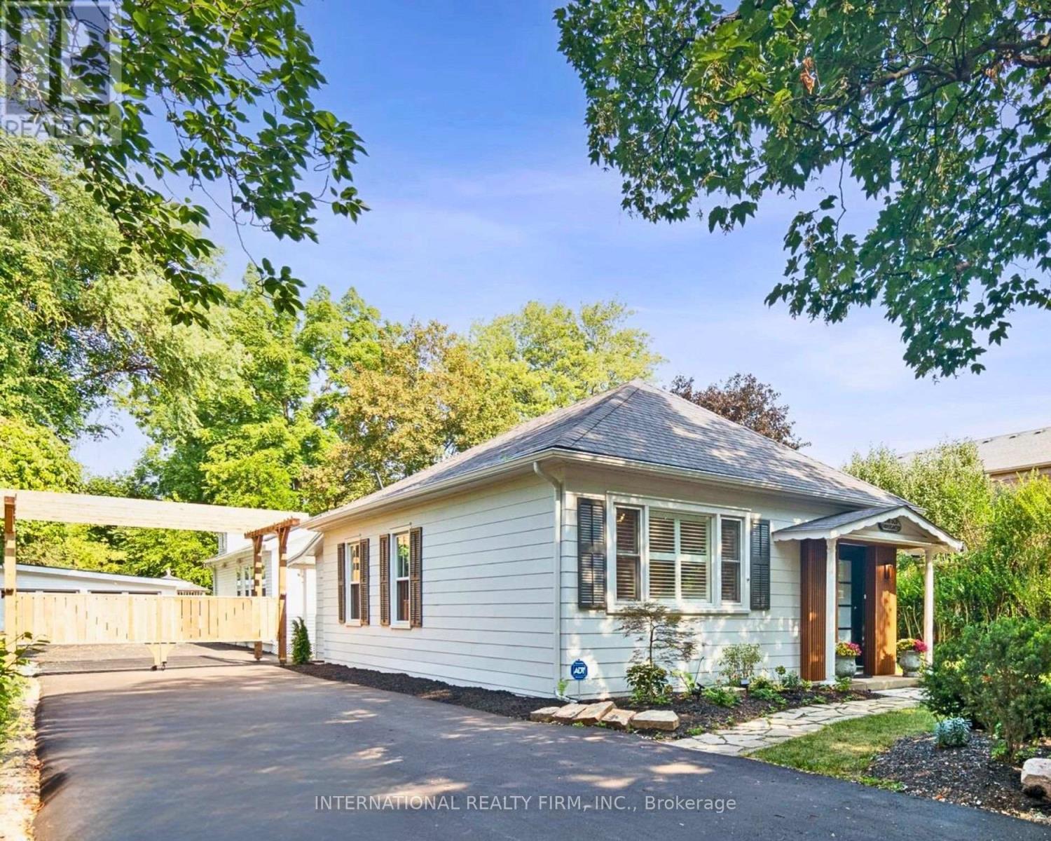 Property at 267 DAVY STREET image 1