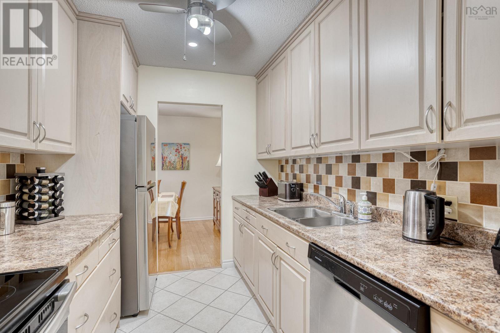 201 5524 Heatherwood, Halifax, Nova Scotia  B3K 5N7 - Photo 8 - 202520552