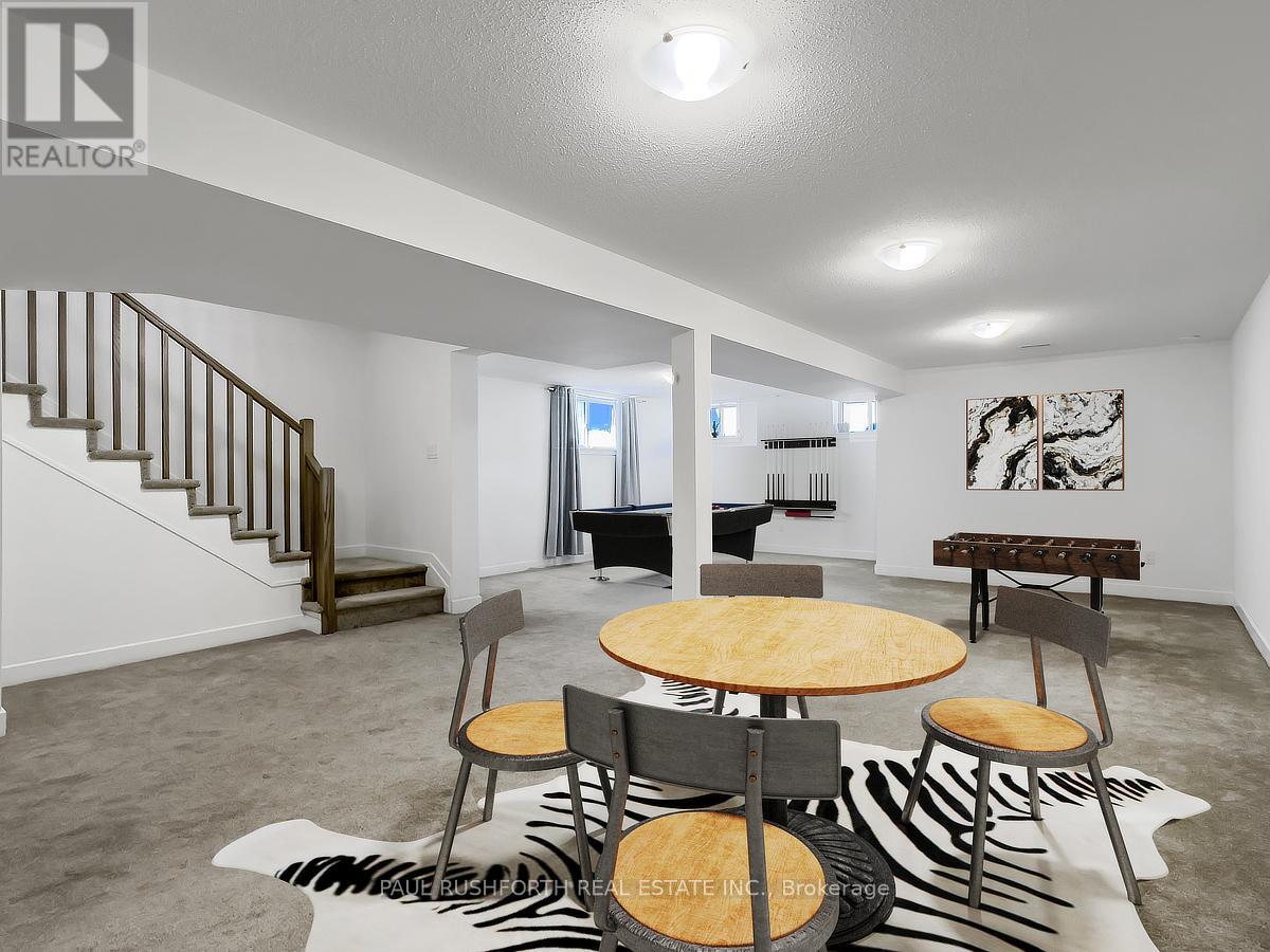 21 Mendoza Way, Ottawa, Ontario  K2S 2S6 - Photo 20 - X12343824