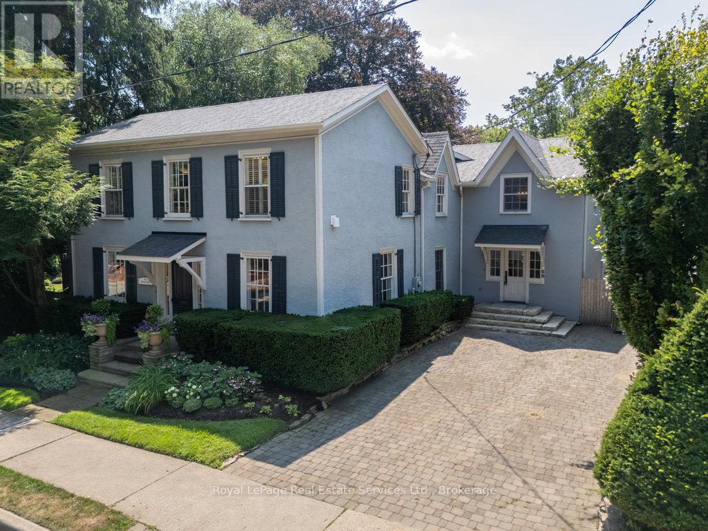 68 Thomas Street, Oakville, Ontario  L6J 3A4 - Photo 3 - W12343964