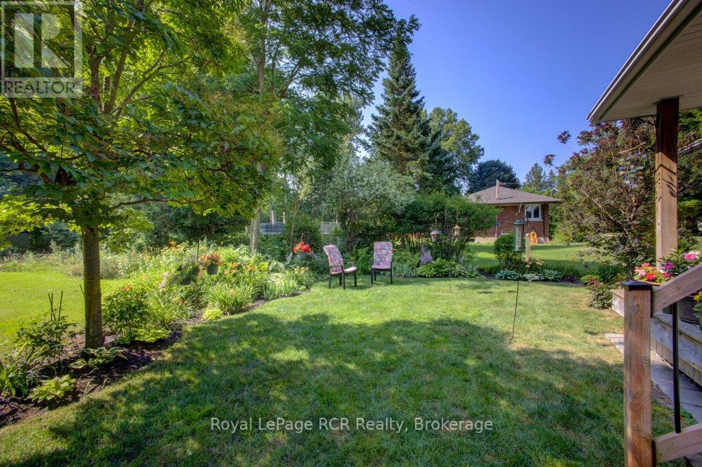 320 Durham Street W, Wellington North, Ontario  N0G 2L1 - Photo 38 - X12343522
