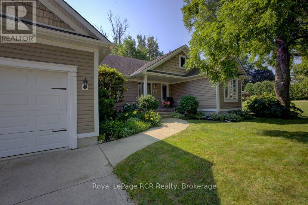 320 Durham Street W, Wellington North, Ontario  N0G 2L1 - Photo 7 - X12343522