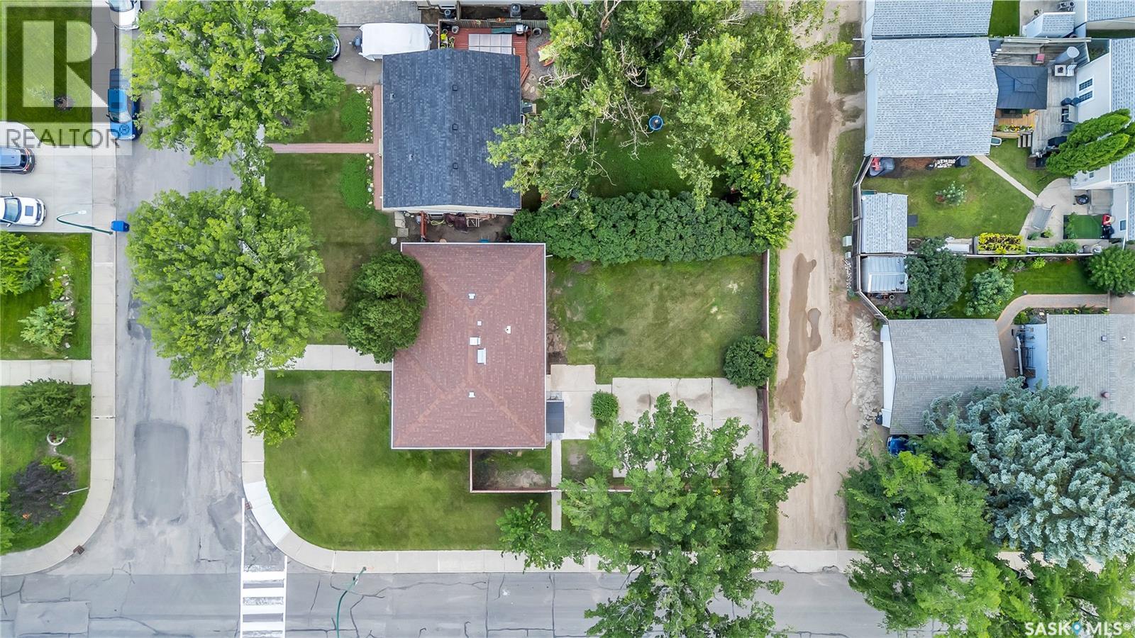 Property at 117 Phillips CRESCENT image 4