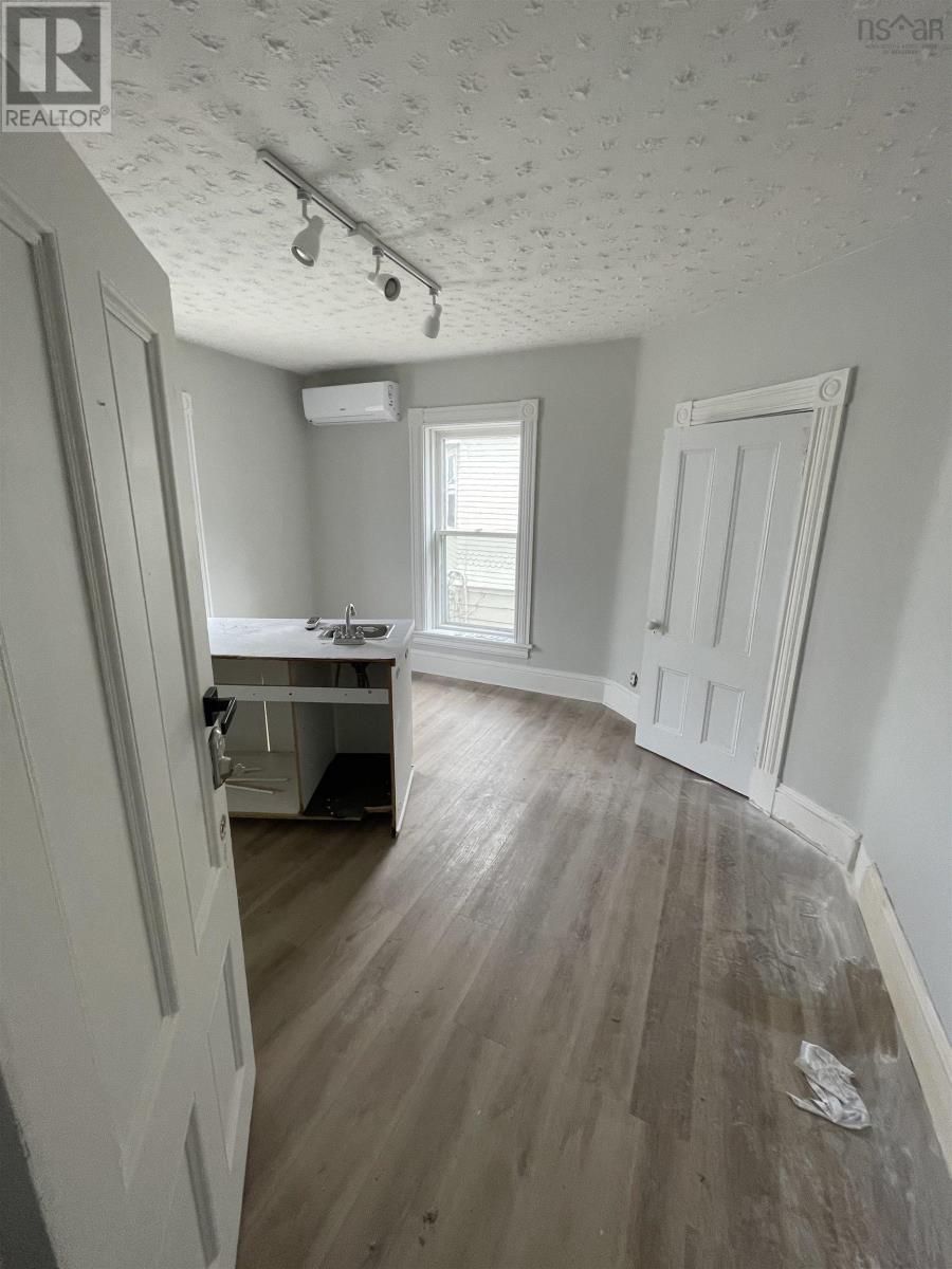 20 Dominion Street, Truro, Nova Scotia  B2N 3N8 - Photo 6 - 202508130