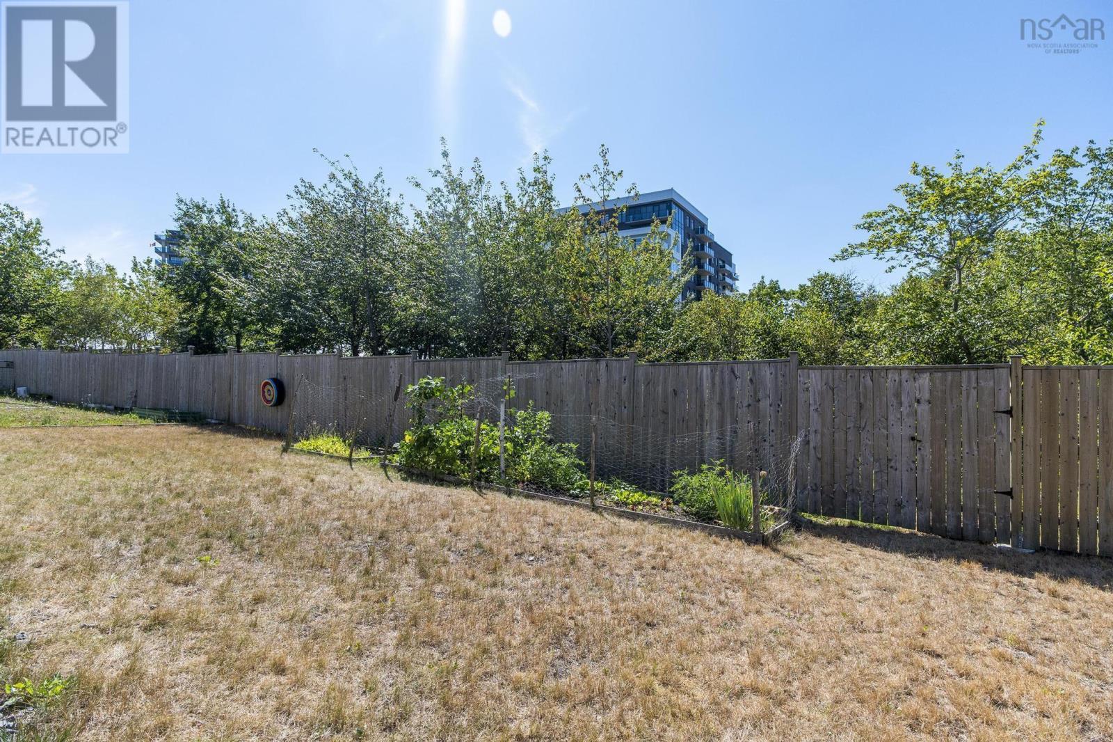 296 Transom Drive, Halifax, Nova Scotia  B3M 4V4 - Photo 44 - 202520064