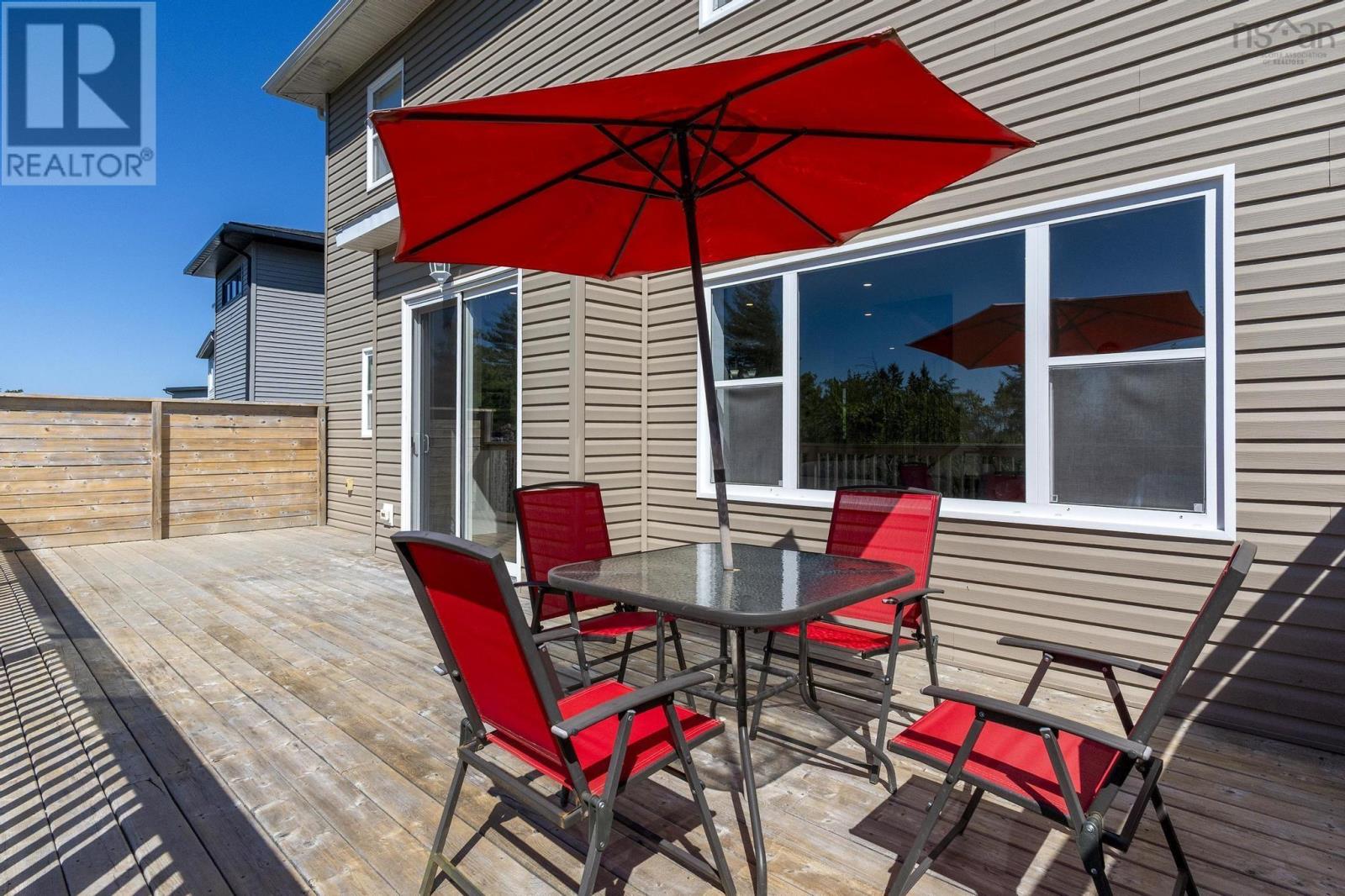 296 Transom Drive, Halifax, Nova Scotia  B3M 4V4 - Photo 40 - 202520064
