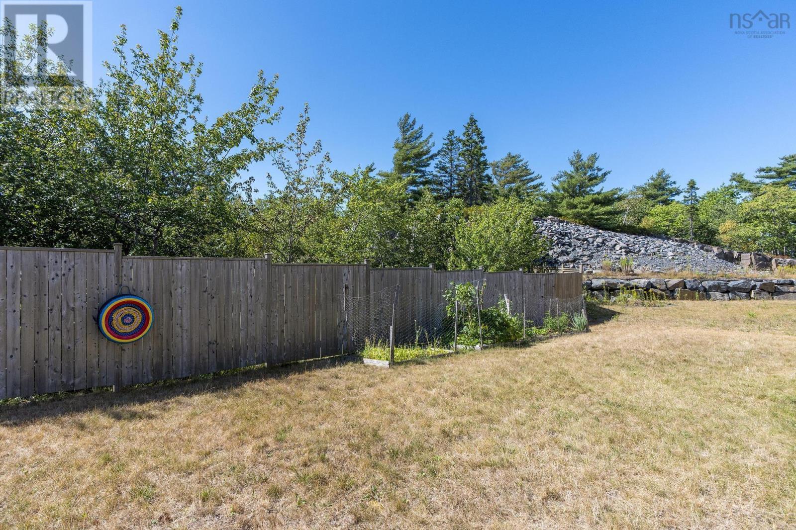 296 Transom Drive, Halifax, Nova Scotia  B3M 4V4 - Photo 45 - 202520064