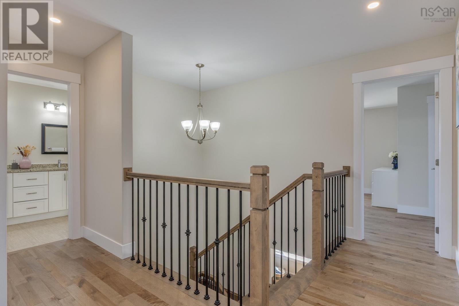 296 Transom Drive, Halifax, Nova Scotia  B3M 4V4 - Photo 20 - 202520064