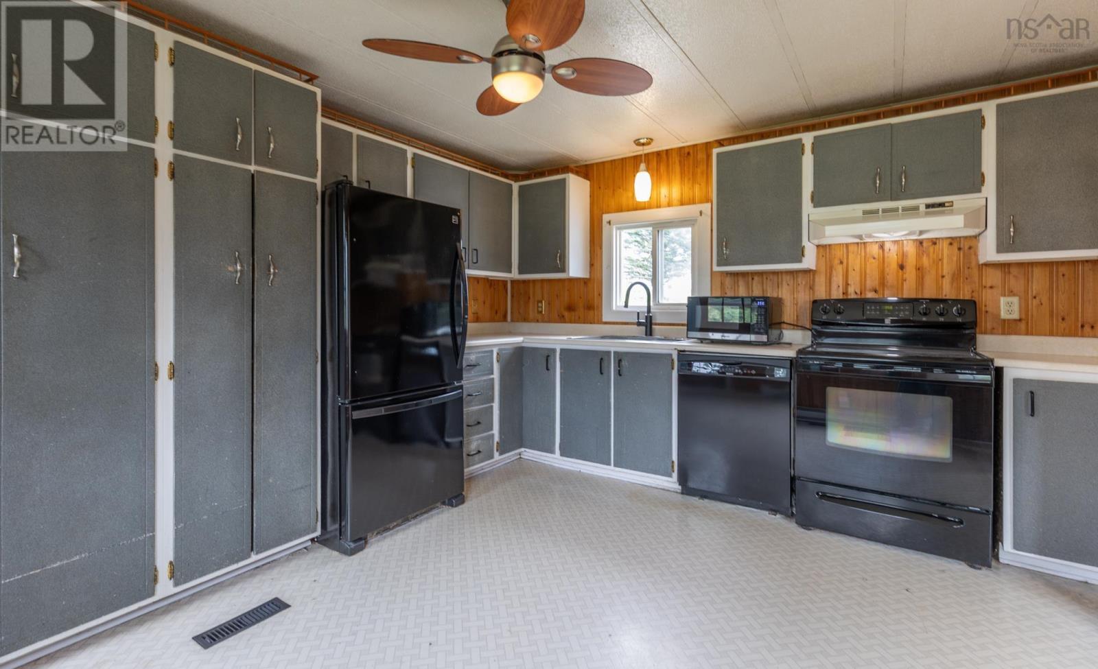 120 Green Rock Drive, South Chegoggin, Nova Scotia  B5A 4A7 - Photo 3 - 202503057