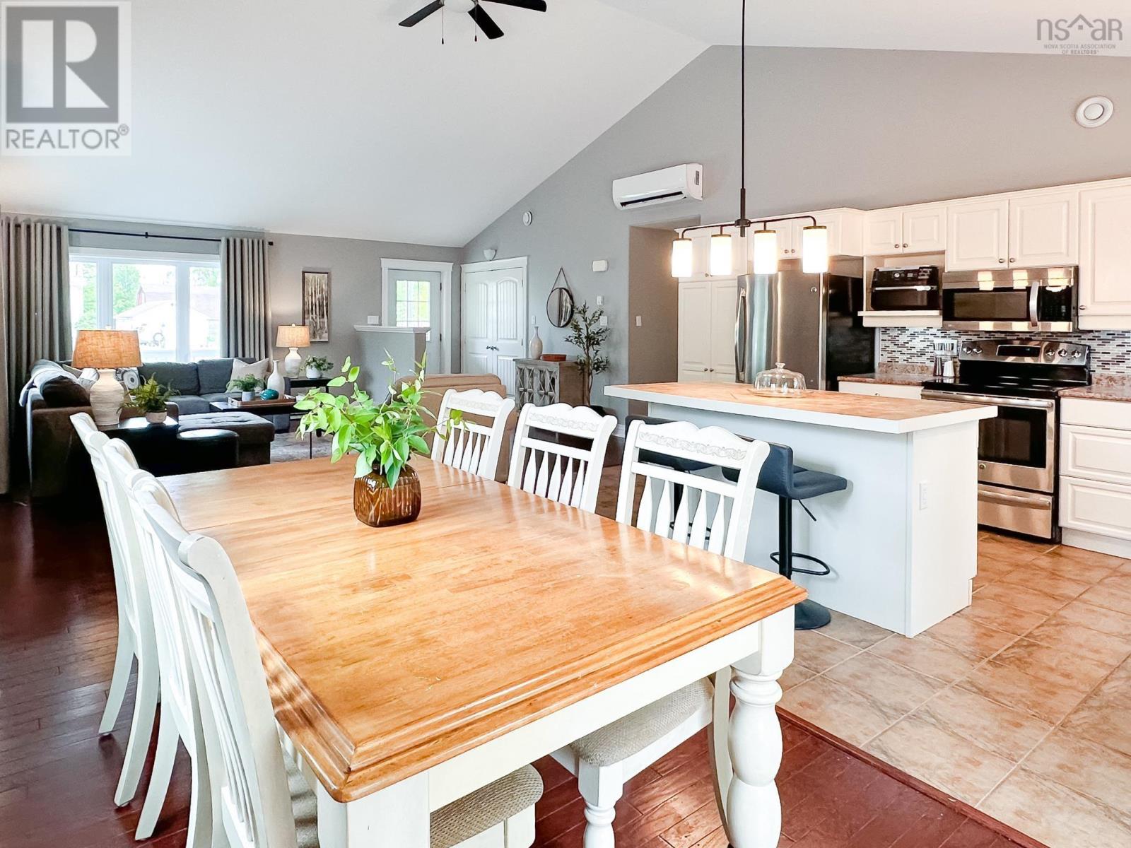 1133 Chapel Street, Canning, Nova Scotia  B0P 1H0 - Photo 12 - 202514579