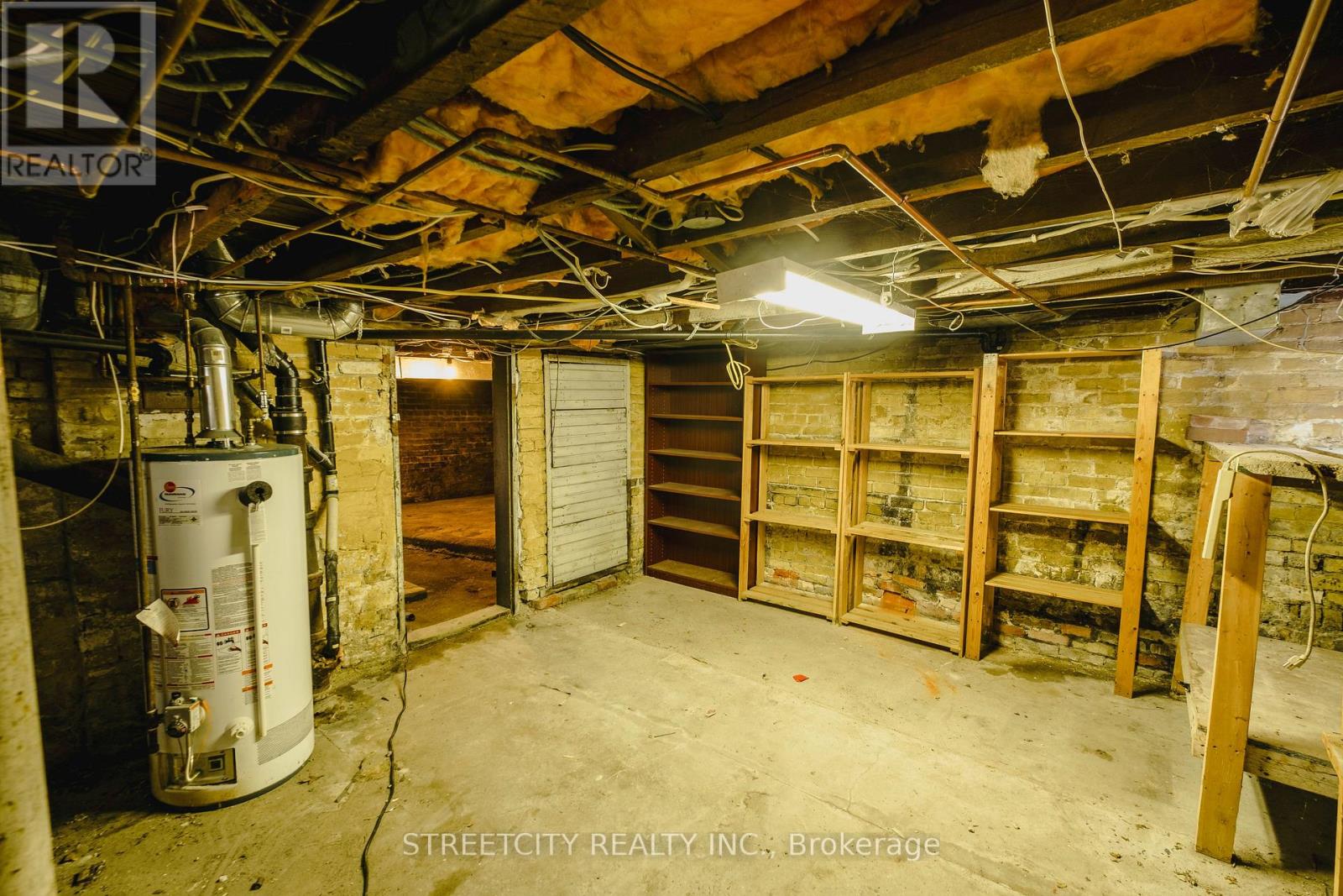 242 Emma Street, Sarnia, Ontario  N7T 3A2 - Photo 28 - X12344063