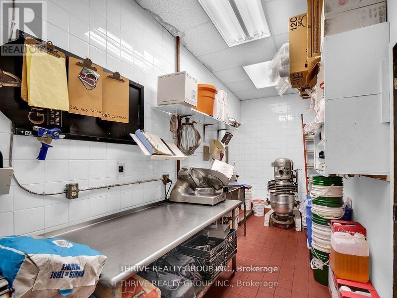109 King Street, London East (East K), Ontario  N6A 1C3 - Photo 15 - X12344187