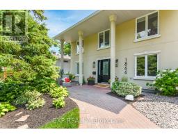 1866 BEATTIE AVENUE, Ottawa, Ontario