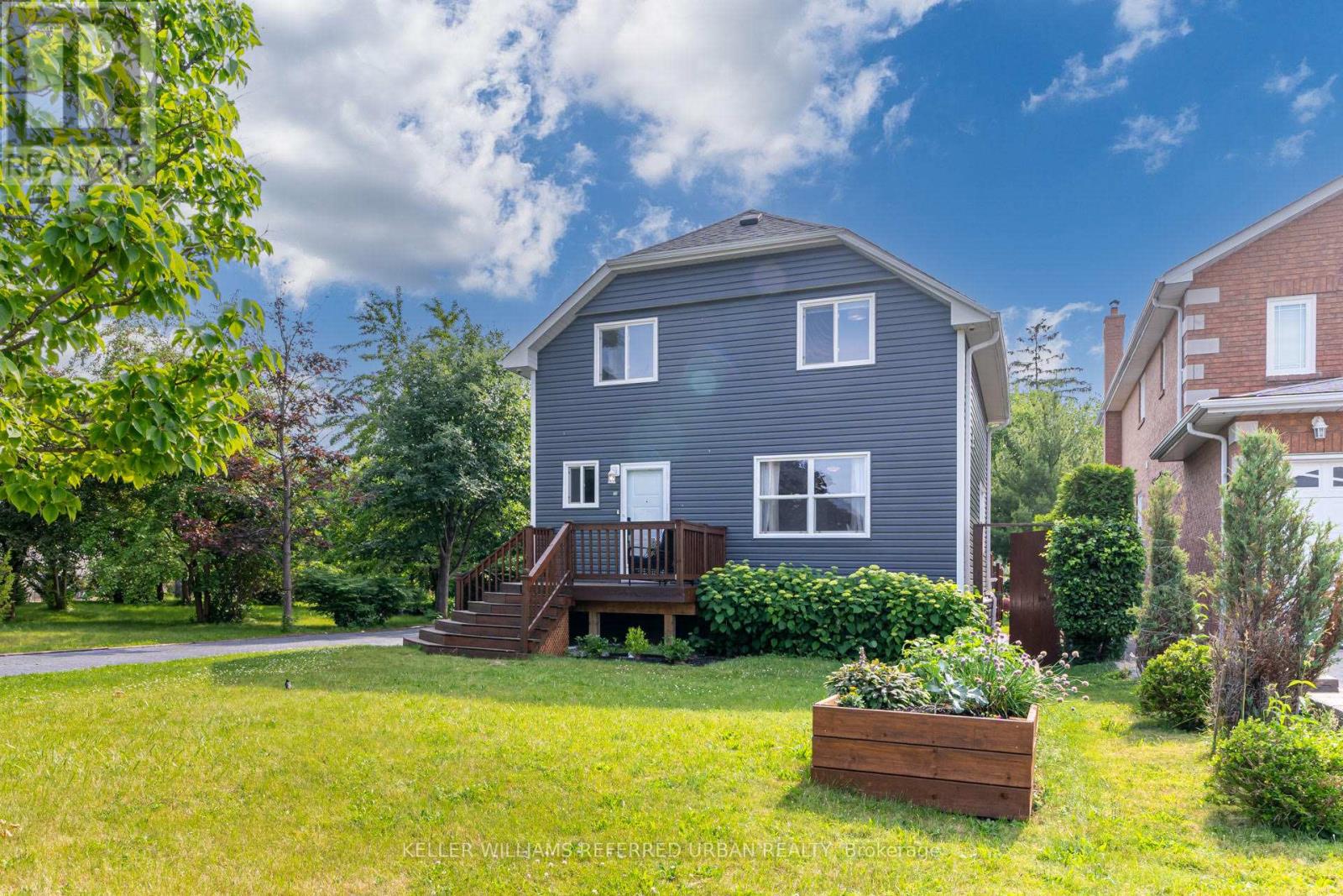 Property at 20 PAYZAC AVENUE image 1
