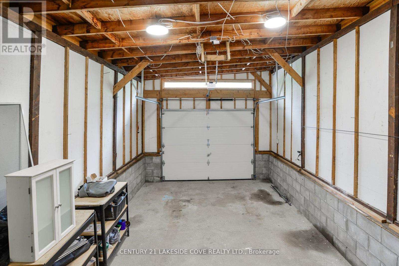 7712 Oak Point Road S, Ramara, Ontario  L0K 2B0 - Photo 28 - S12313608